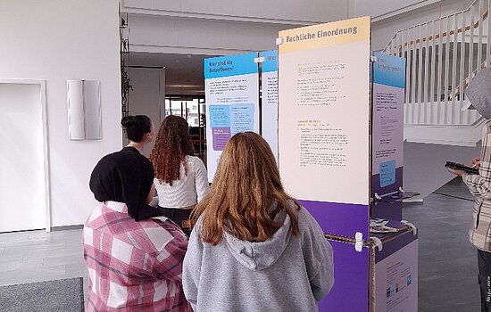 Ausstellung "Loverboys"